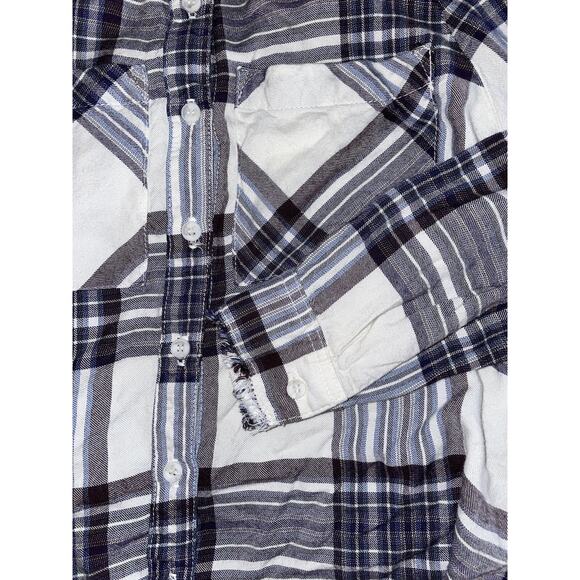 Bella Dahl girl sz. 14 plaid collar button down. Cute, soft - Picture 7 of 9